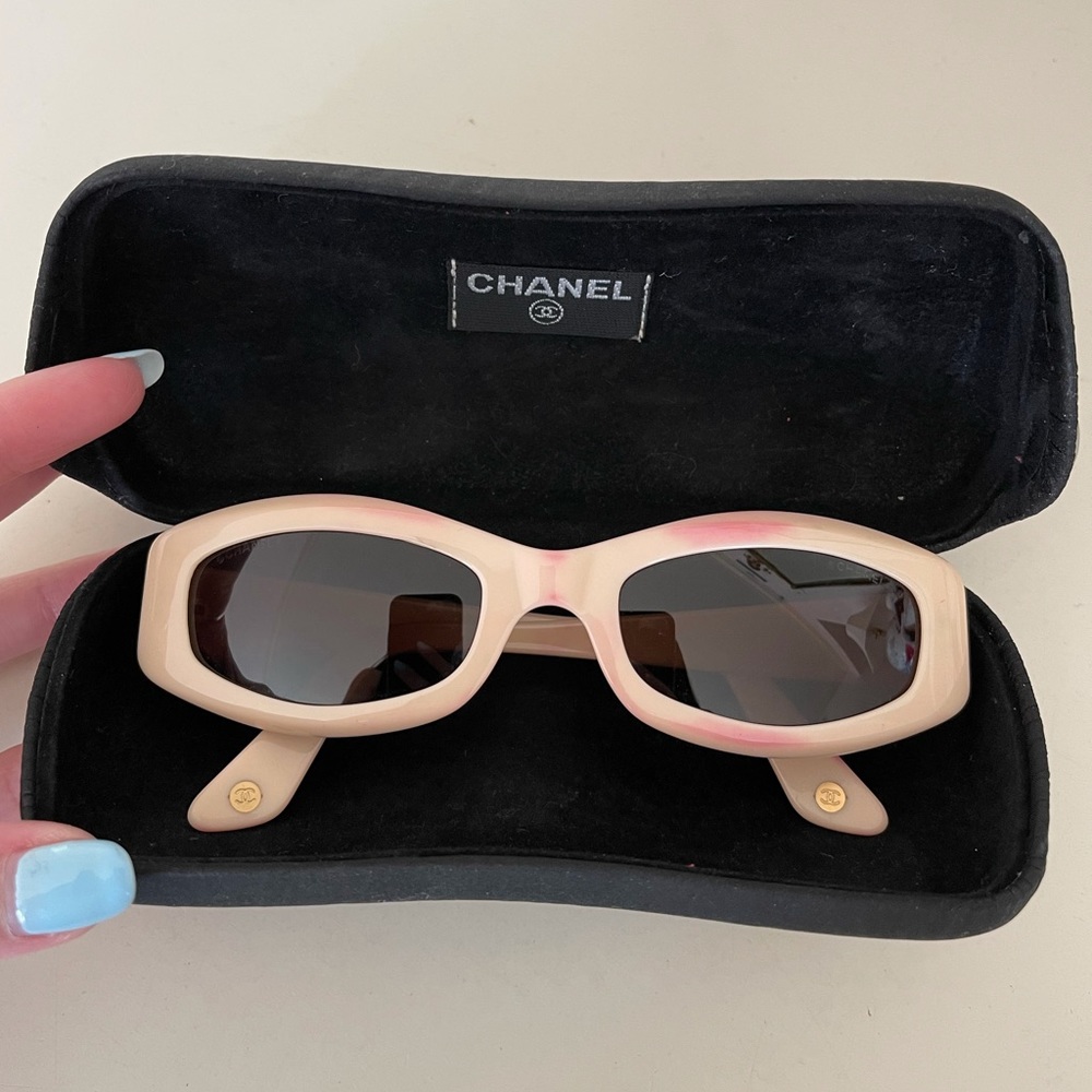 100% authentic vintage rare cream Chanel sunglasses